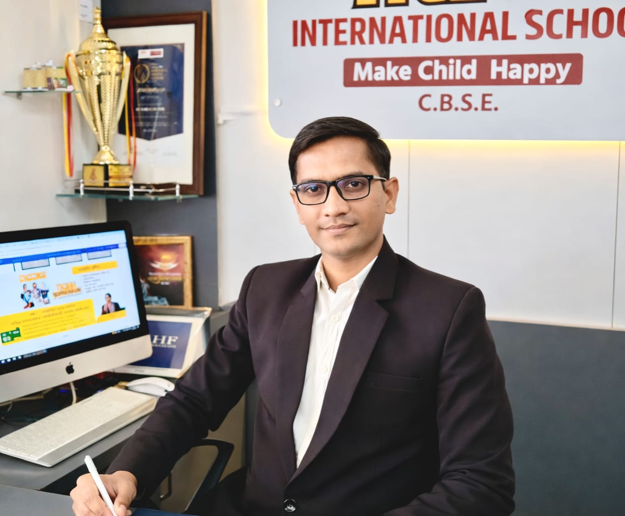 Mr. P.S.Patil : Principal